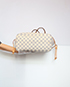 Neverfull MM, bottom view